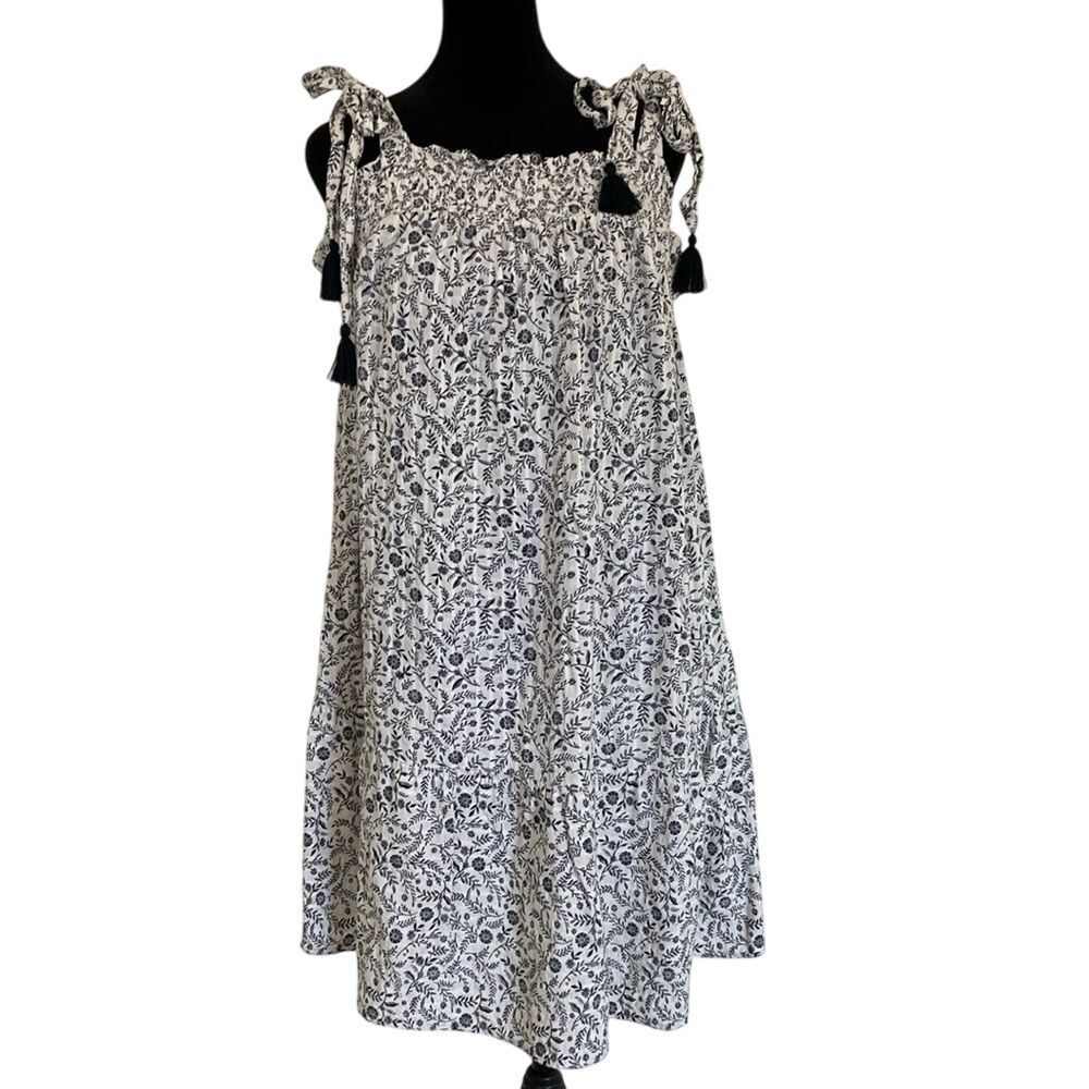 Old Navy Womens Shoulder Tie‎ Sundress Size 1X White Black Floral Summer